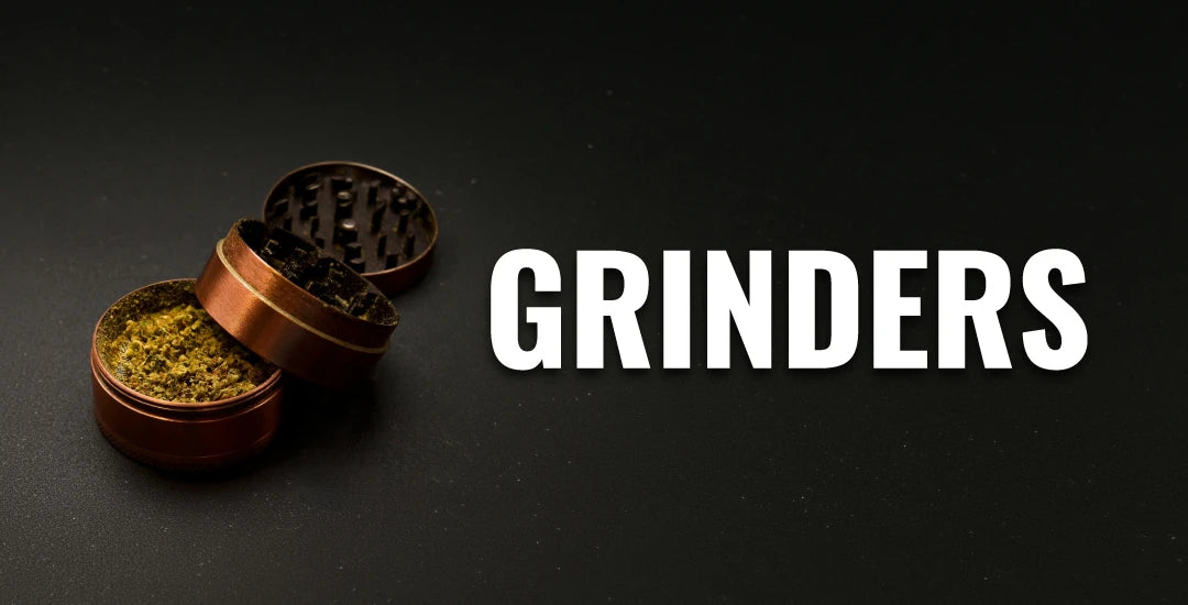 Grinders avec fleurs de chanvre