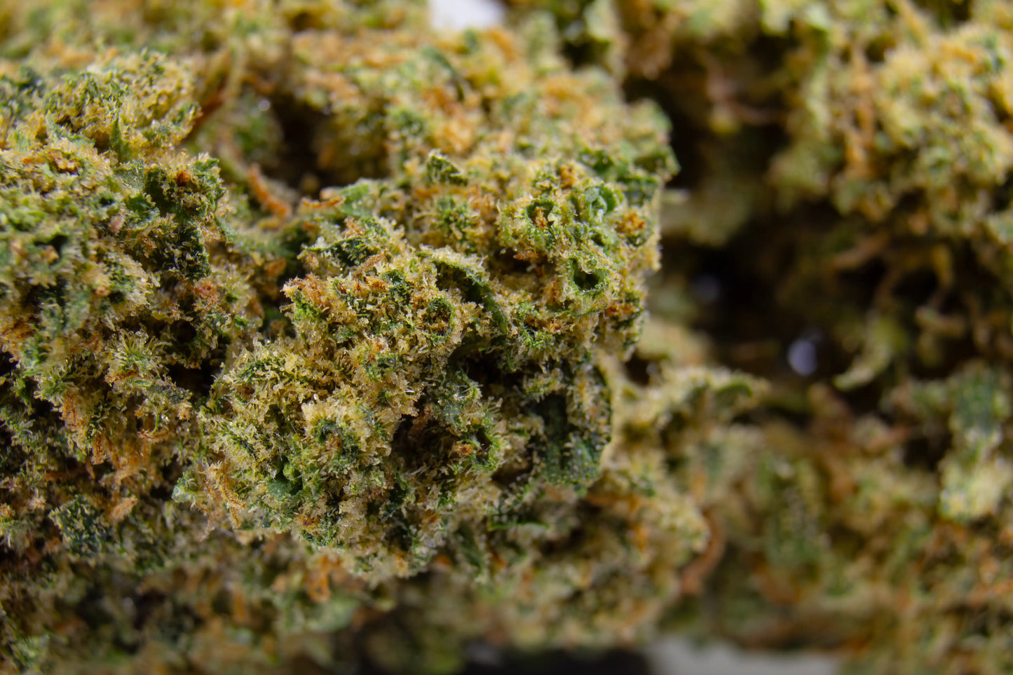 Fleur Wedding Cake CBD